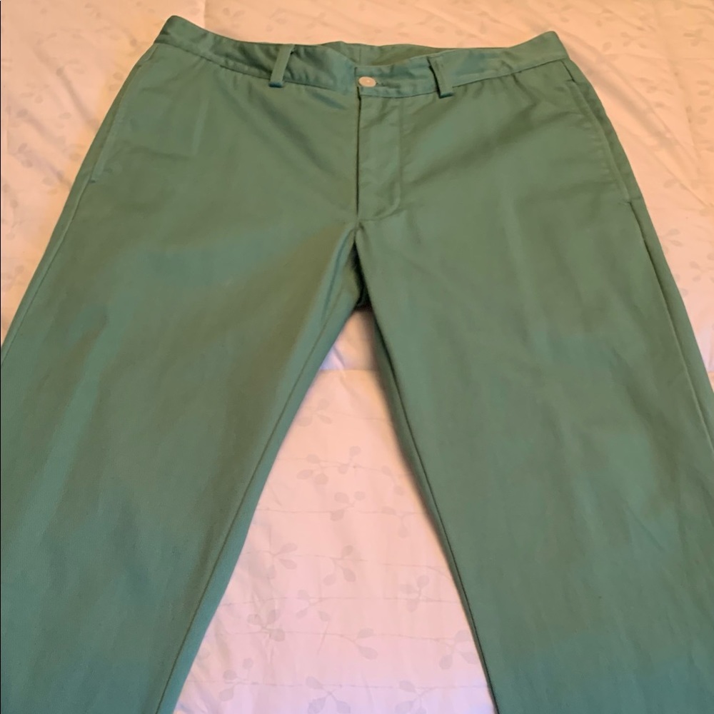 Men’s Vineyard Vines, Soft Cotton Pants in green, 30”X32”
